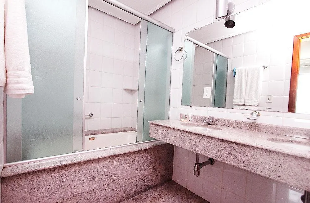 Plaza Hotel São José dos Campos 2*,  Brasil